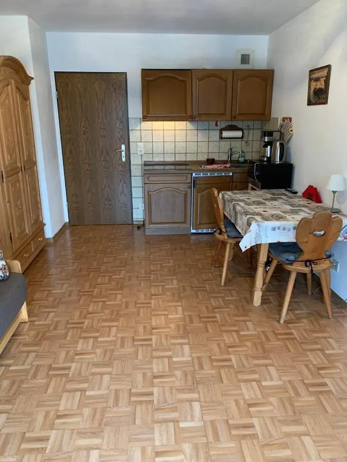 Zentrale Ferienwohnung Garmisch-Partenkirchen Apartment